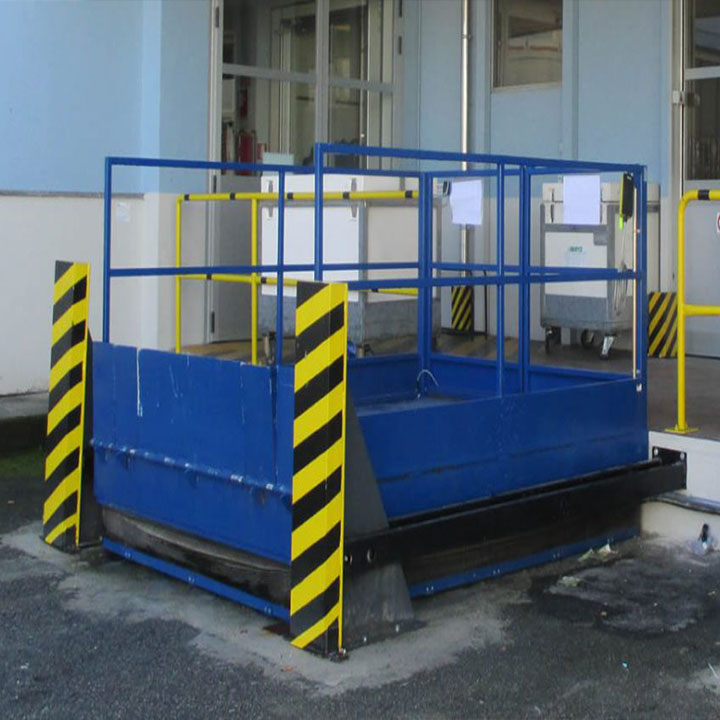 Dock scissor 720px